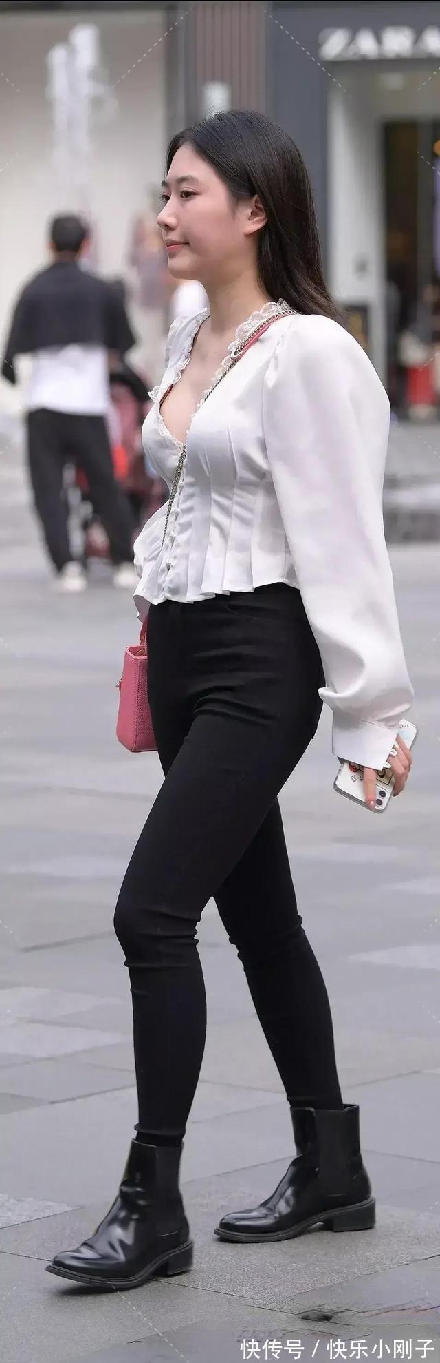 蕾丝 舒适时尚的瑜伽裤穿着更显穿衣档次,气质女生都爱穿,温婉可人