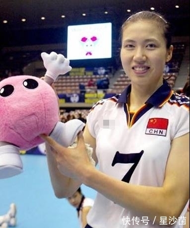 汤淼|“女排”周苏红,照顾瘫痪丈夫5年后,为何突然改嫁大9岁富商?