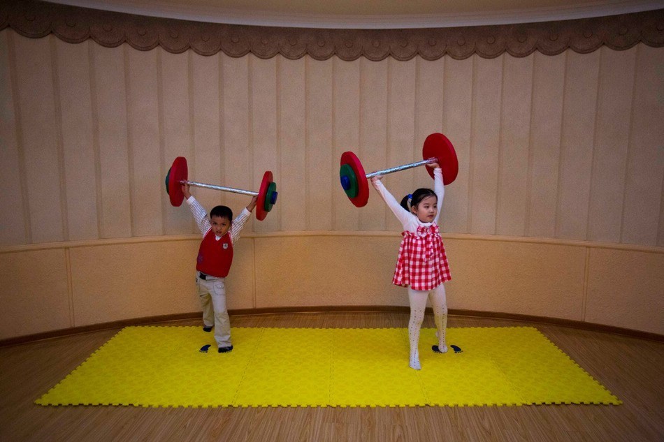 长跑|孩子未满四周岁,这几项运动一定少接触,影响发育还长不高