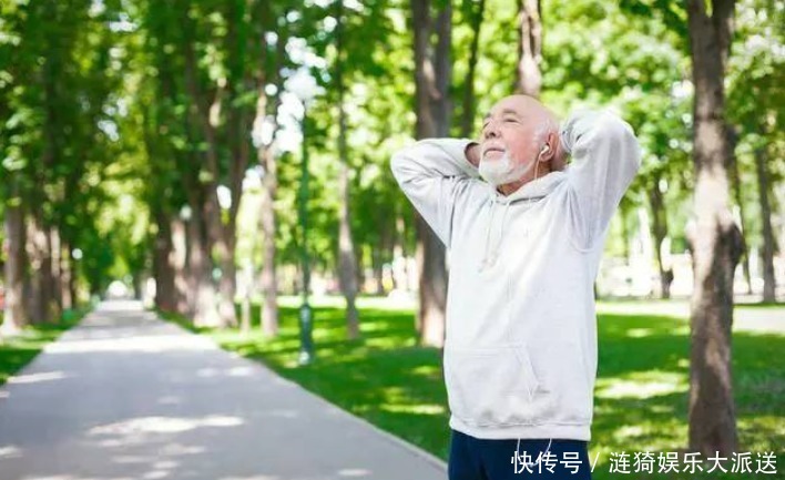 血压高的人,不想脑溢血,少碰4种食物,谨记补三物,做三控