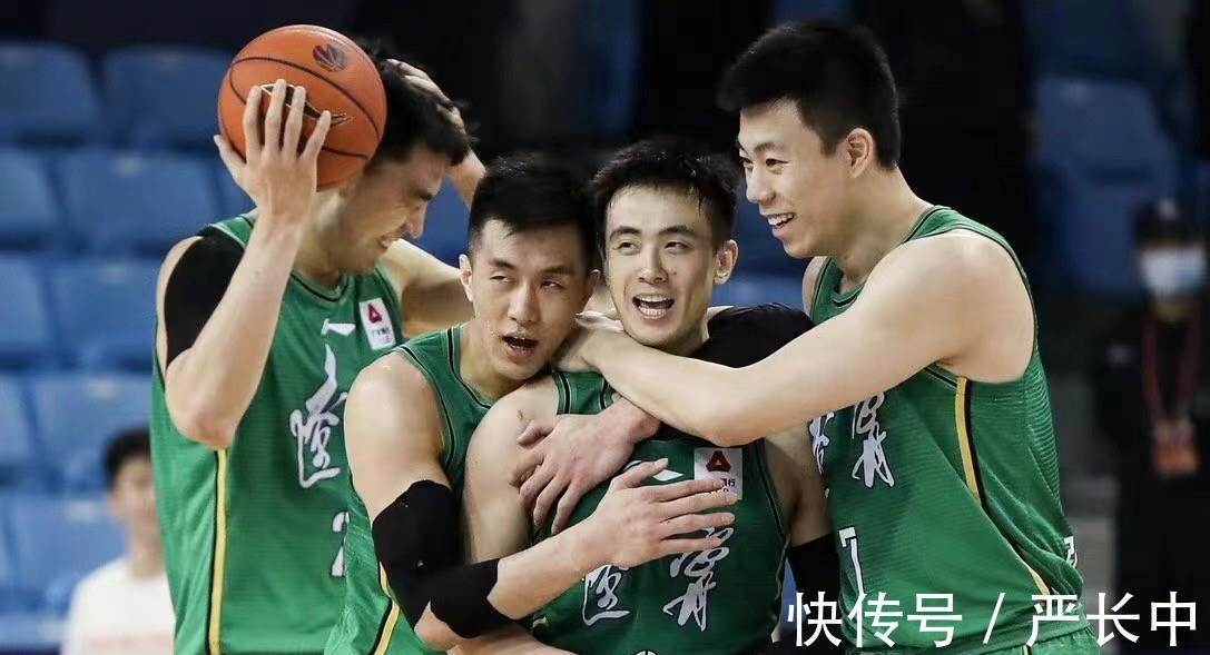广东|提前11轮锁定季后赛!辽宁男篮高歌猛进 两胜广东 剑指冠军