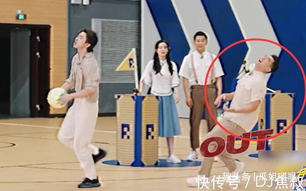 黃旭熙|小獵豹名要易主蔡徐坤PK鄭愷沒懸念，黃旭熙動作慢放痞帥痞帥的