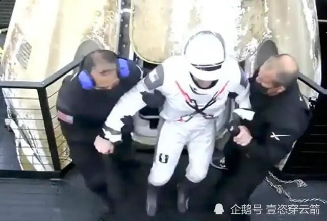 国际空间站机组轮换任务，SpaceX与Crew-1机组创下多项美国纪录