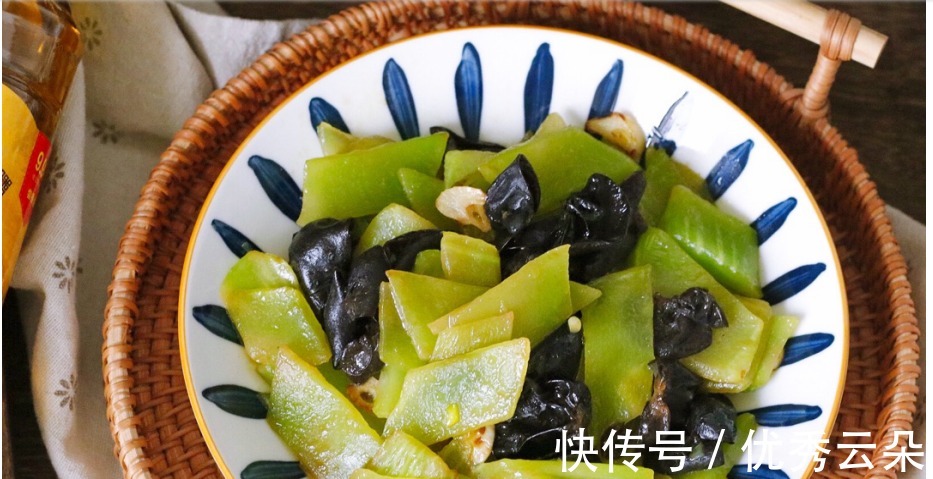 秋天,吃莲藕不如吃它,脆嫩爽口营养丰富,太适合秋天吃了!