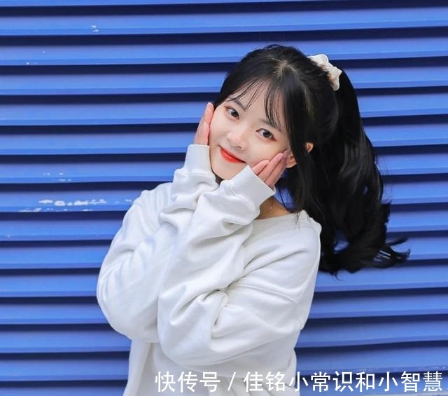 麻花辫 发型也是挑人的,选对发型很重要,这些日常百搭的发型不要错过!