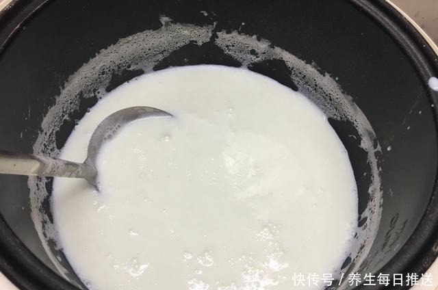 成功率超高的姜撞奶,一定要做对这两步!香滑浓稠,暖胃驱风