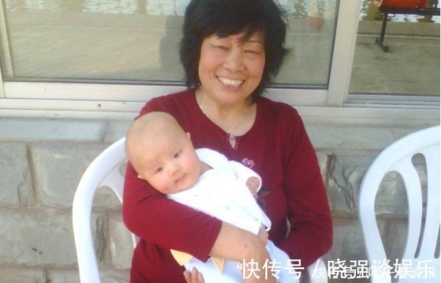 带娃|为什么都在提倡姥姥带娃看到姥姥的3个优势,奶奶“学不来”
