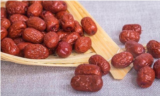 糖尿病|糖尿病患者,如果戒不掉3种“高糖”食物,胰岛素可能白打了!