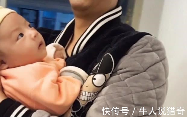 宝宝|“懵圈宝宝”盯着爹妈的婚纱照看走红,宝宝我总觉得哪里不对