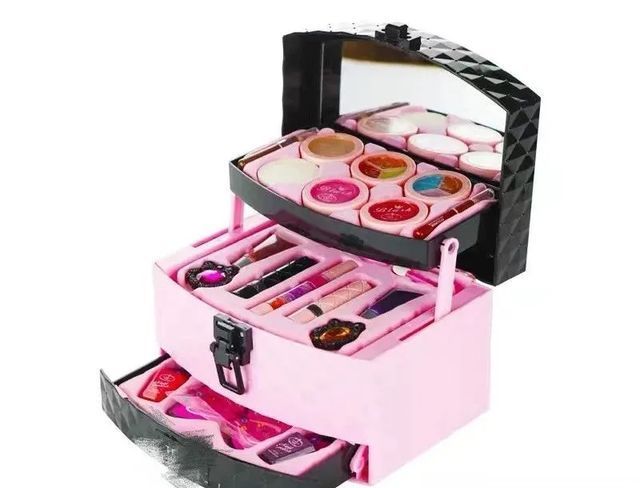 “儿童化妆品”销量过万？容貌焦虑起来，小孩子也逃不过