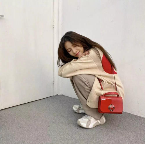 今年最想要的一双鞋，看着“丑”，但穿起来又显高又时髦