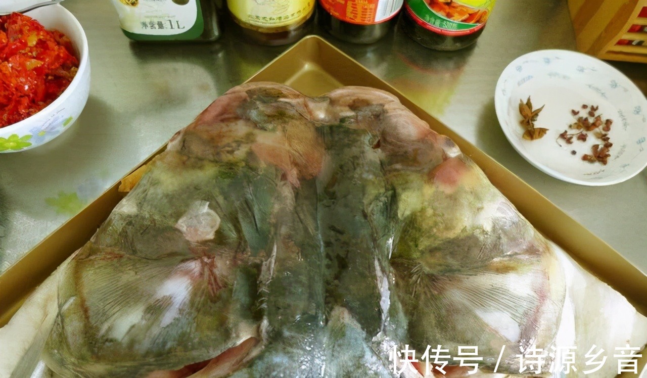 开胃|剁椒搭配鱼头,麻辣过瘾,但是特别开胃!