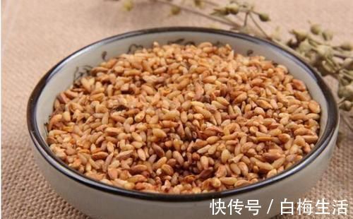 通便|5种食物能“通便”,便秘的人吃一些,清除肠内毒素,轻松排便