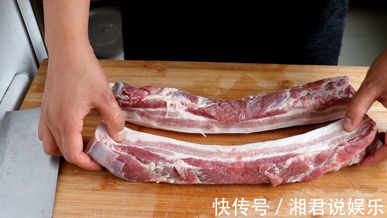 五花肉|教你在家做脆皮五花肉，零失误不油腻，又香又脆又好吃