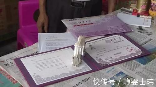 发朋友圈|儿子考上清华,爸妈发朋友圈炫耀,却被亲戚奚落:别高兴太早