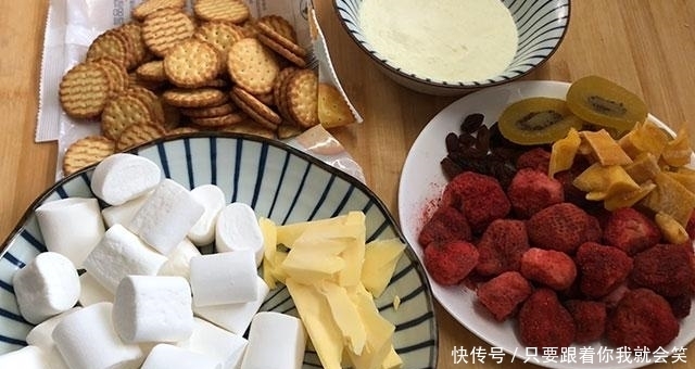 最受欢迎的私房小零食,雪花酥,教你在家做,甜而不腻,孩子爱吃