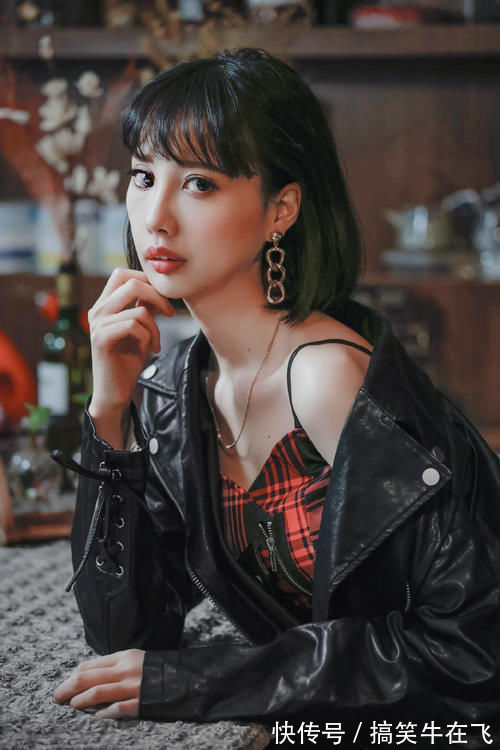 疗程|恭喜!“最美抗癌歌手”李明蔚将接受第三期疗程,已经抗癌9年