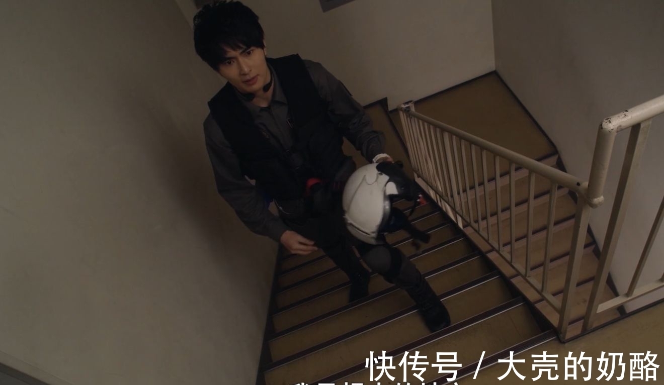 奥特曼|「不止游戏」奥特曼这款「爷爷级」的IP怎么又双叒叕火了?