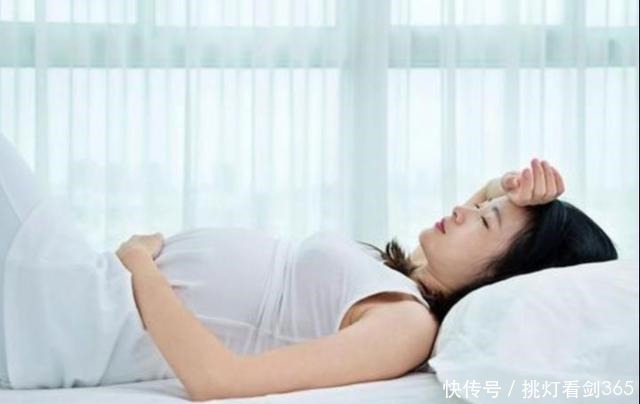 胎儿喜欢在2个时间点睡觉，对身体发育好，孕妈尽量别打扰