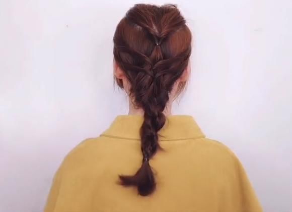 马尾|女学生编完仙女款发型后,给人感觉格外清爽,网友:真的成仙女了