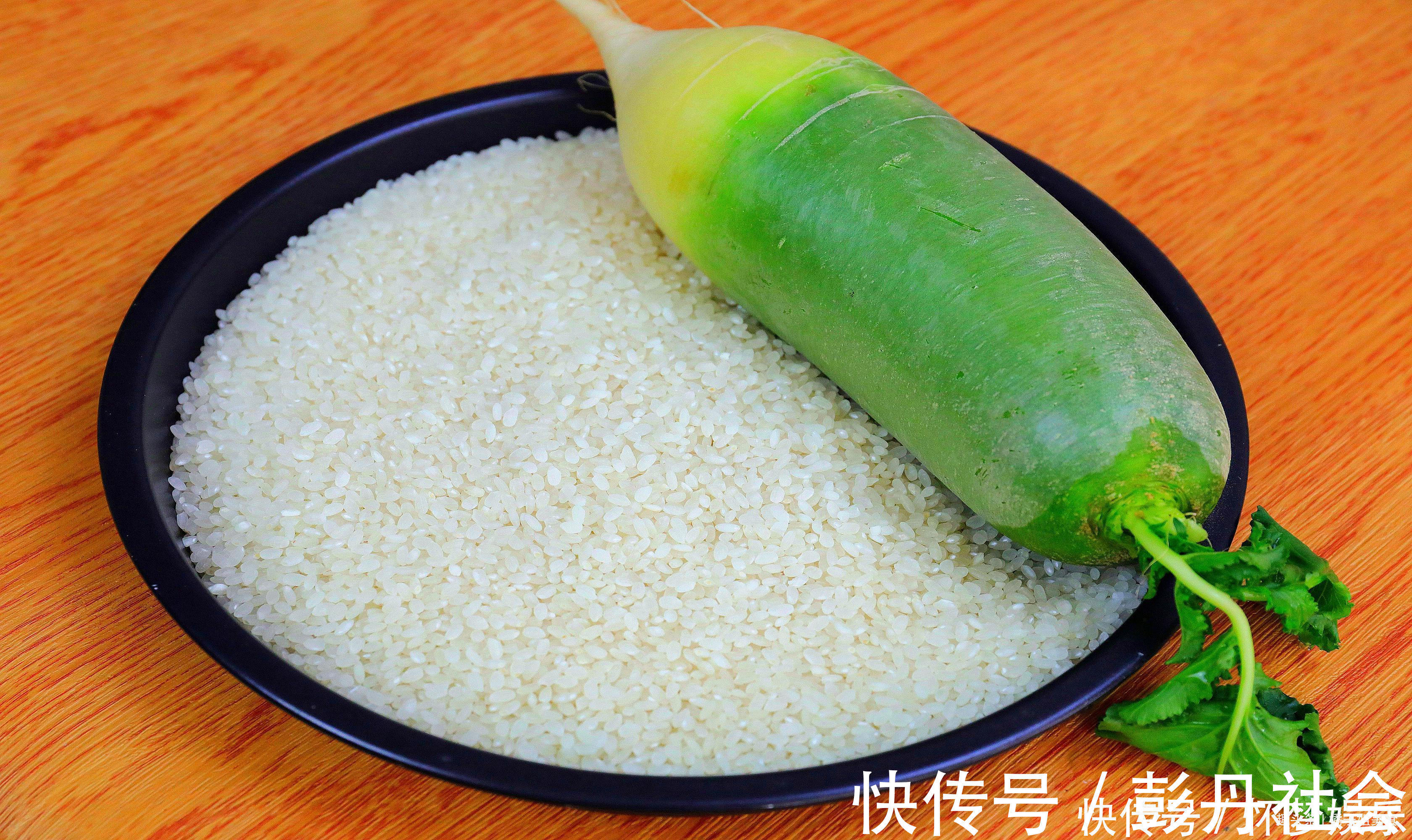 大米不要只煮饭了,加一根萝卜,不煮不炒也不炸,出锅比肉还香