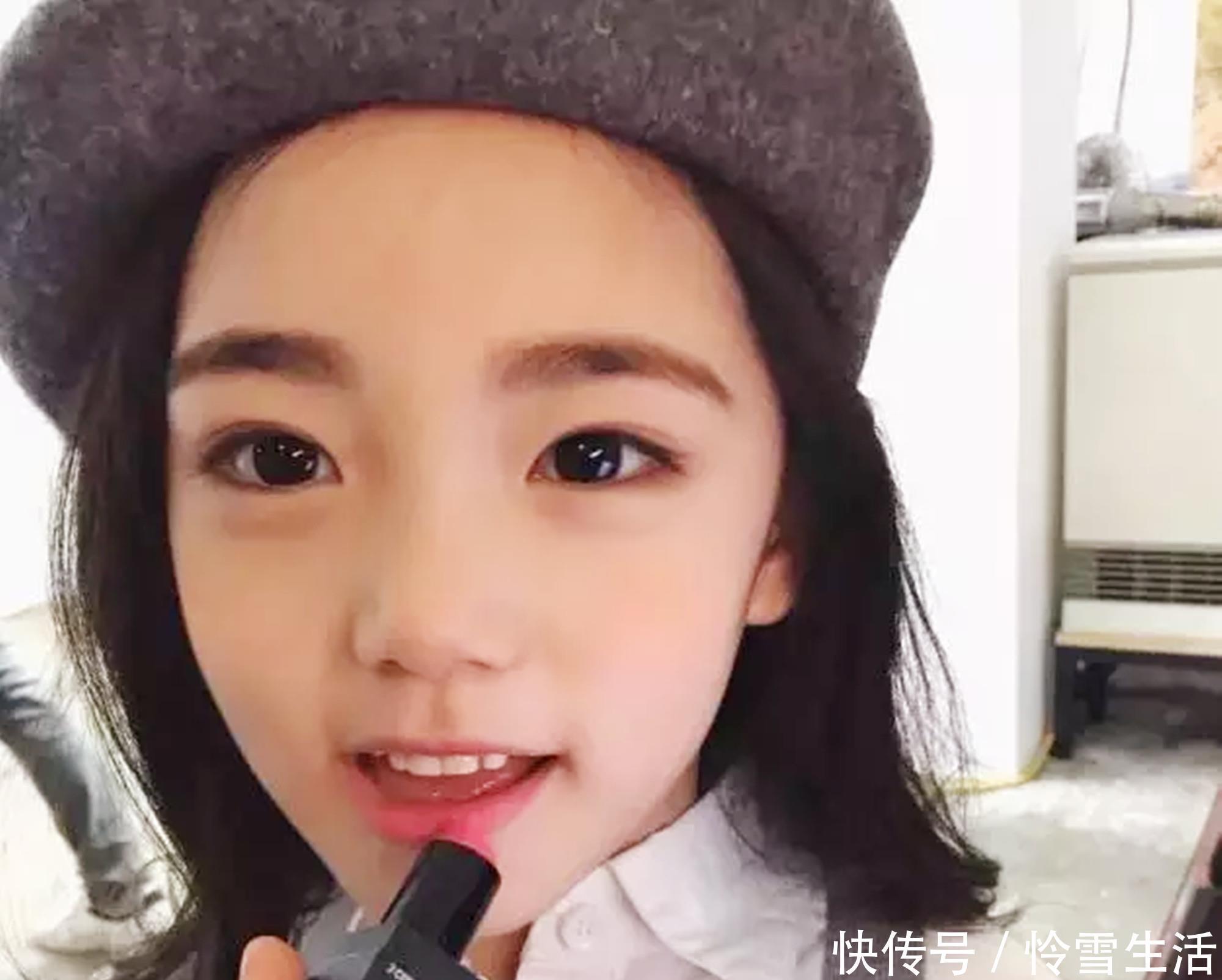 化妆|妈妈每天给女儿化妆，希望女儿美美哒，却不想两年后“南辕北辙”