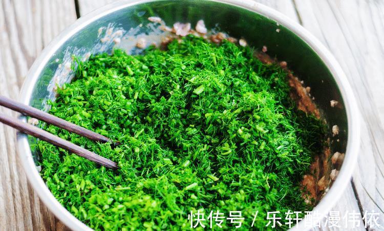 熟食用油|伏天吃饺子,不用韭菜白菜,试试这3种馅料,鲜嫩美味,正当季