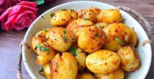 菠菜|想长寿先养生,四种食物换着吃,补充营养,软化血管,老人最爱吃