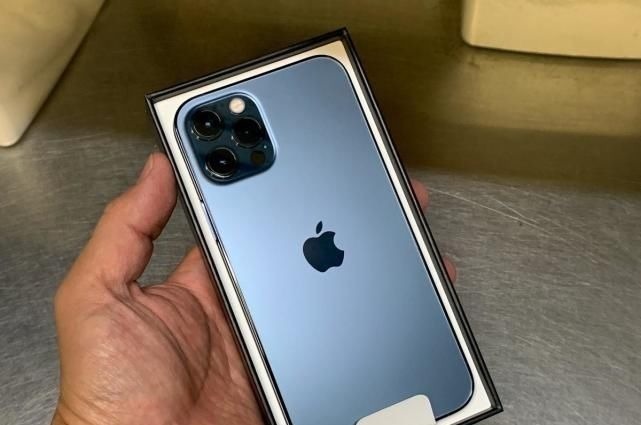 二手iPhone|买二手iPhone需要注意的3类“妖机”，为什么我劝你千万别买？