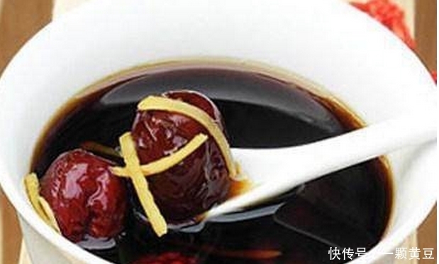 每天早上喝它,不出一个月可以让你的皮肤嫩到滴出水!