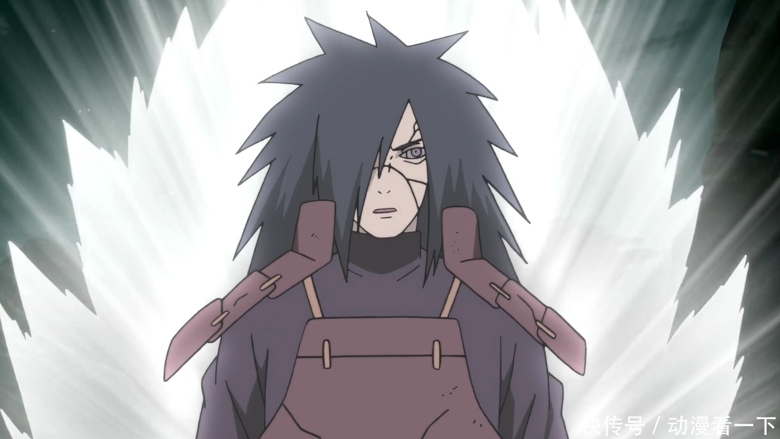药师兜|忍界大战有哪些关键转折点?鸣人参战逆转局势,鼬化身无名英雄