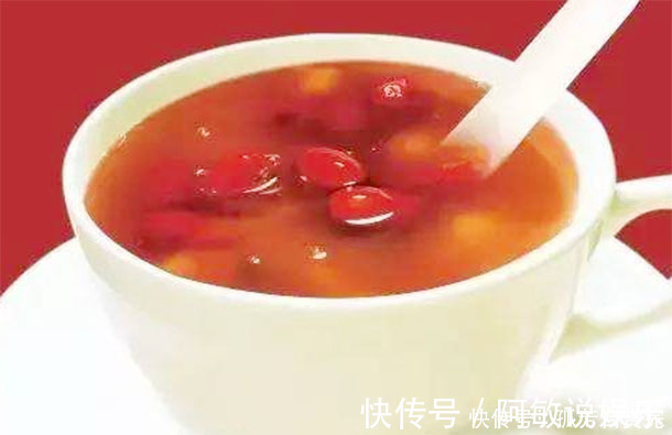 潘医师|失眠多梦,半夜睡不着中医推荐4碗“安神汤”,定心镇静睡得香