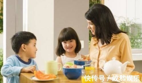 小玉|因为喝了奶奶一碗汤,13岁女孩骨骺线提前闭合,被医生怒斥太无知