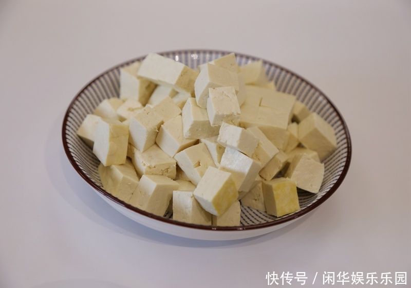 草酸|一道菜,被“冤枉”了几十年,营养师却强烈推荐,夏天我家经常吃