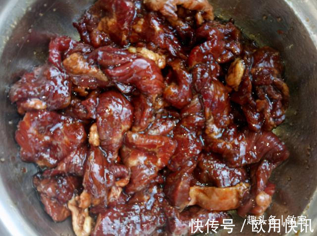 料酒|炒牛肉前,别加料酒和盐腌制,学会这么做,牛肉才不老不柴贼鲜嫩