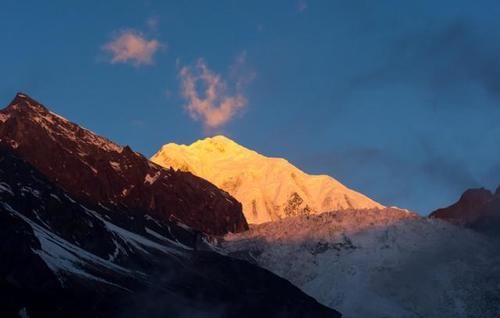 少景美大片地，墨石、红滩、冰原、雪山太震撼