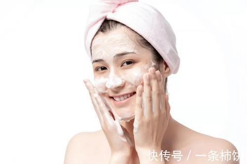 敏感肌|坏脸系列:十二个变丑作死的坏习惯,姐妹中招了吗?对号入座哦