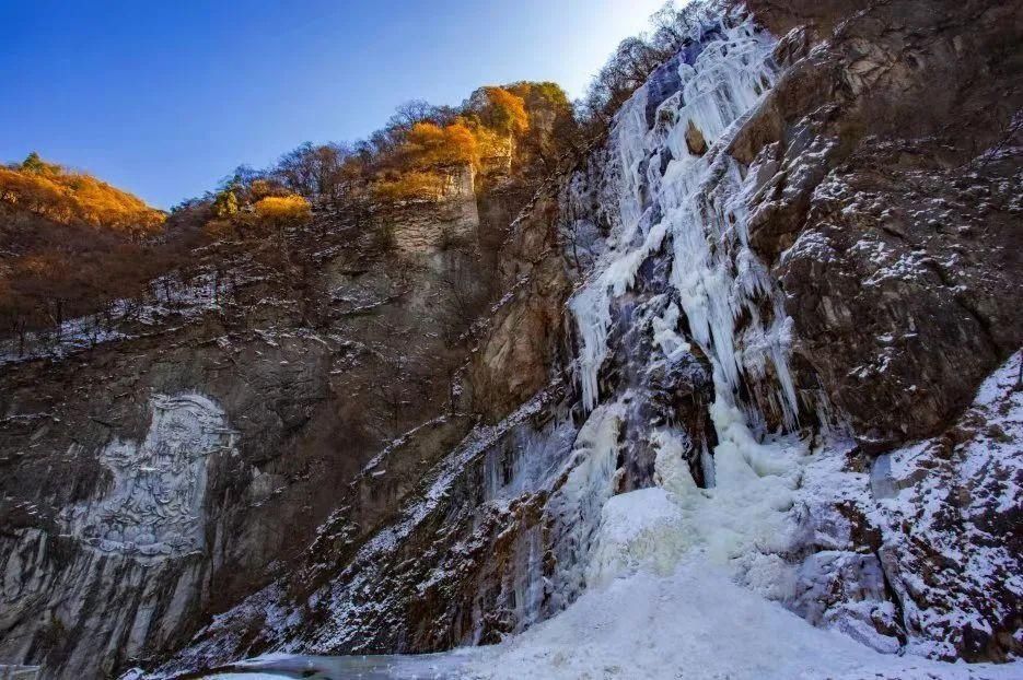 太白山惊现80米冰瀑，快来续一段别样的“冰雪情缘”