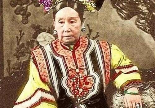 太监|一个太监豪华的退休生活,连当时的皇帝都羡慕、嫉妒、恨!