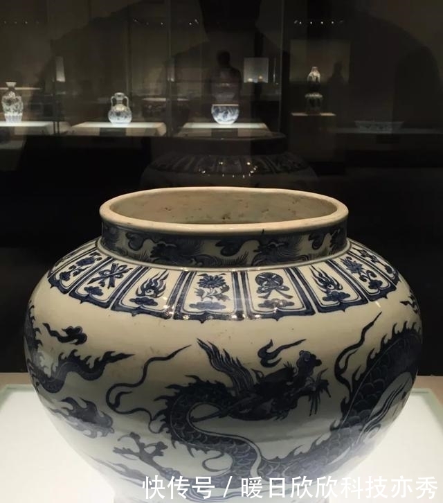 浅谈;元青花之谜