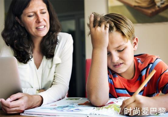 成绩|为什么尖子生的家长总说：“我从来不管孩子学习”？