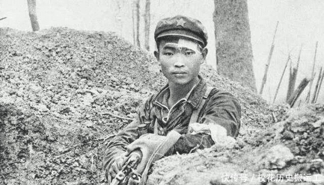 睡着|新兵作战太累在草丛中睡着了，醒后被当成特务，幸好他说了这句话