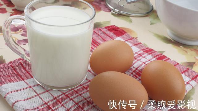 豆类食物|豆浆是肝病的“发物”?医生提醒:若想肝好,3种早餐尽量少碰