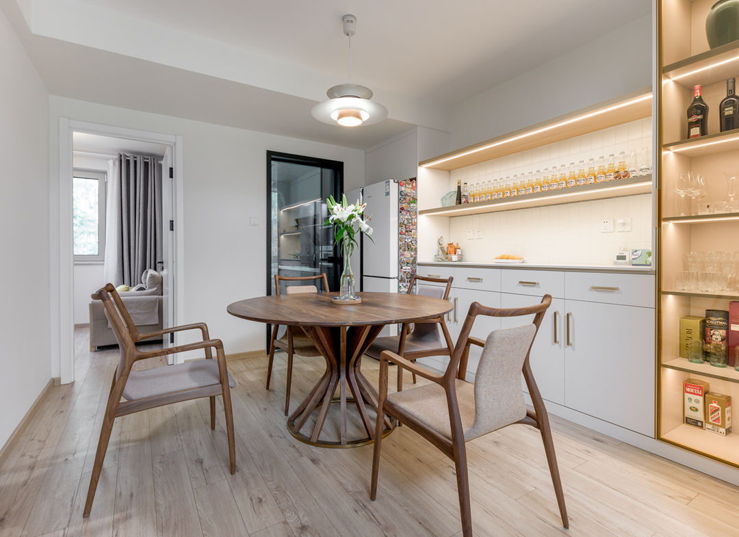 大白墙|不会后悔的第一次装修，坚持简装刷大白墙不吊顶，省钱还耐看