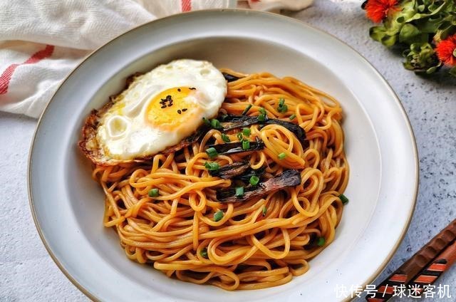 8种面条的做法,从拌面到汤面,总有一道适合你,步骤详细!