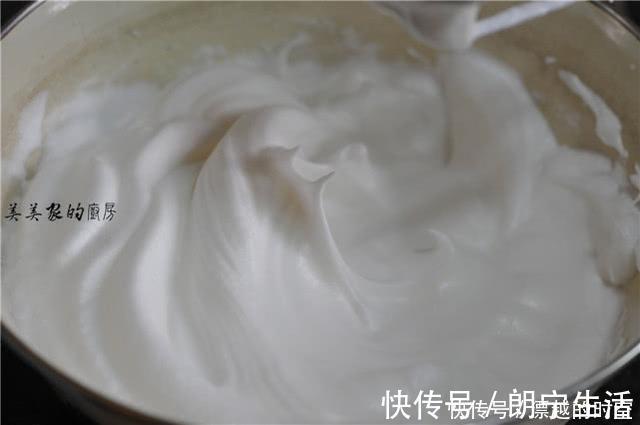 模具|别鼓捣电饭锅蛋糕了,现在流行它!比芝士蛋糕更细腻,简单零失败