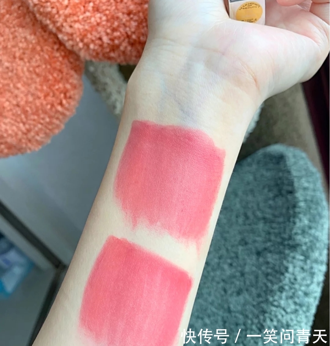 小仙女们 YSL又双叒出新口红，小银条这颜值我爱了，关键是颜色也很好看呀
