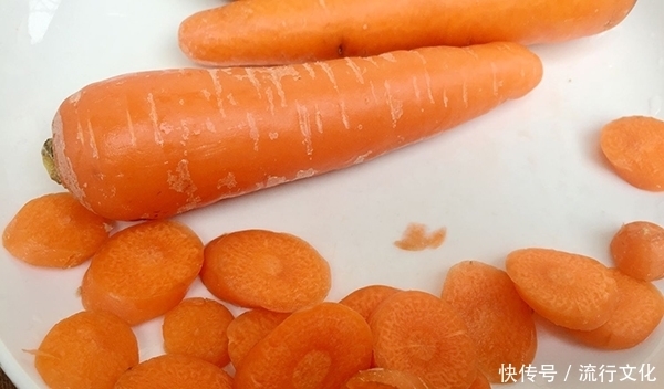 肝好的人,常吃4种食物,排肝毒、降肝火,修复肝细胞