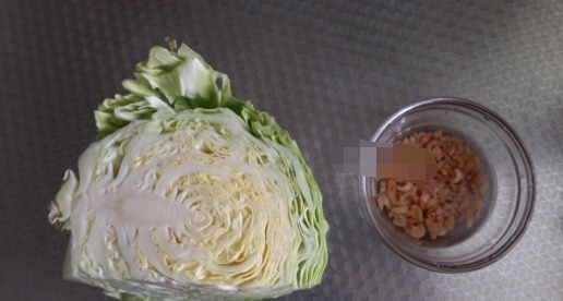 炒圆白菜,加点这料,味道翻倍香,上桌就抢光,全家都爱吃