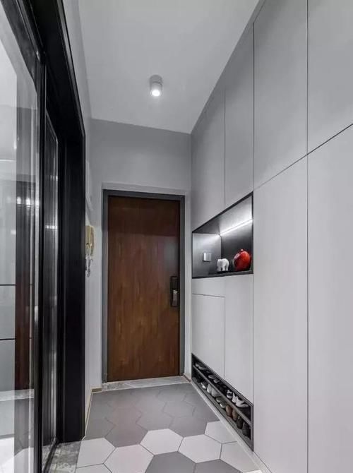 花砖|玄关,别再通铺瓷砖了,当下年轻人都喜欢这样装,也太好看了吧